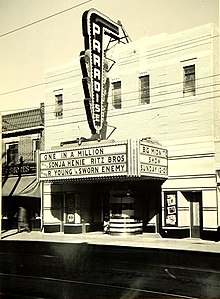 The Paradise Theatre in 1937 Toronto's Paradise Theatre, in 1937, from COTA.jpg