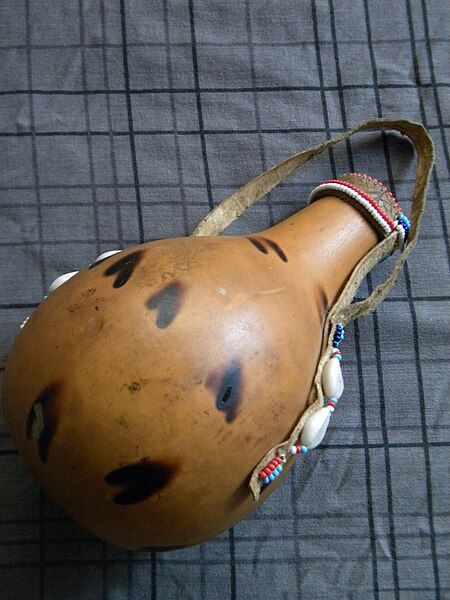 File:Traditional Gourd Used by the Kipsigis tribe in kenya..jpg