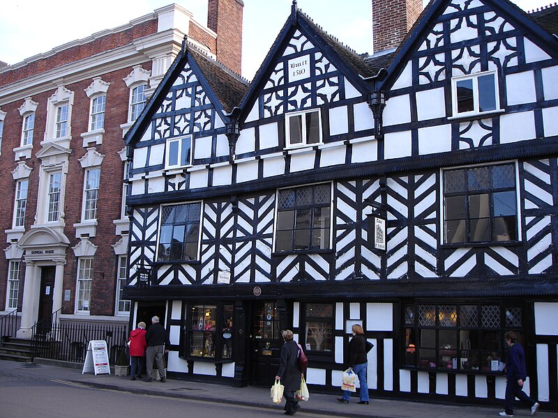 File:Tudorcafe.jpg