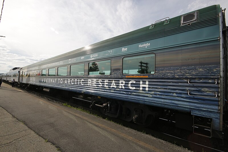 File:VIA Rail Expedition Churchill Dining Car View 1.jpg