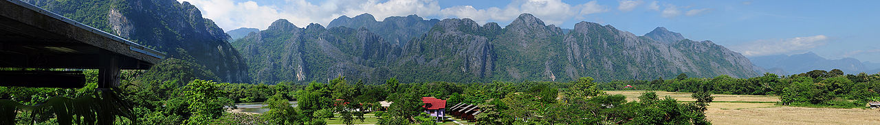 Vang Vieng banner.jpg