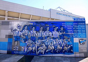 Deportivo Alavés: Historia, Uniformea, Ereserkia