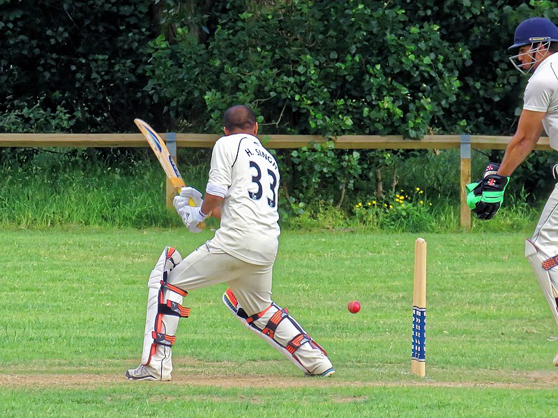 File:Woodford Green CC v. Hackney Marshes CC at Woodford, East London, England 020.jpg