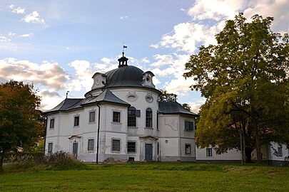 Jagdschloss Karlov, Smetanova Lhota
