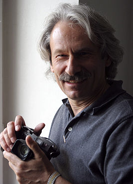 Alexander Zemlyanichenko in the Associated Press bureau in Moscow (2007). Photo by Mikhail Evstafyev