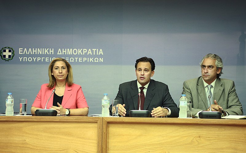 File:Παρουσίαση βασικών αξόνων εξωτερικής πολιτικής από την πολιτική ηγεσία ΥΠΕΞ (4992295533).jpg