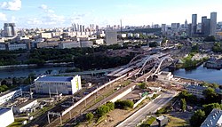 Строящийся мост СДКП через Москва-реку в районе Москва-Сити.