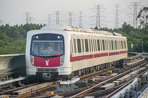 04x023-024 entering Shiqi.jpg