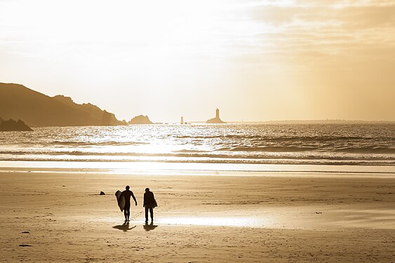 When day is done - Baie des Trepasses, Brittany/France.