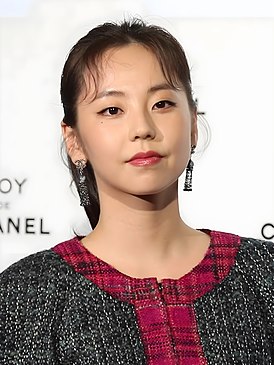 20180830—Ahn So-hee 안소희, Chanel event, Seongsu-dong, Seoul, South Korea, screenshot (00m41s).jpg