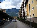 Deutsch: Bahnhofstraße, Hall in Tirol, Österreich English: Train Station Street, Hall in Tirol, Austria Camera location 47° 16′ 39.7″ N, 11° 30′ 04.6″ E  View all coordinates using: OpenStreetMap