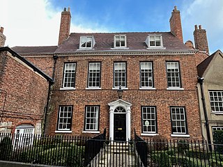 <span class="mw-page-title-main">4 Minster Yard</span> Grade II* listed building in York, England