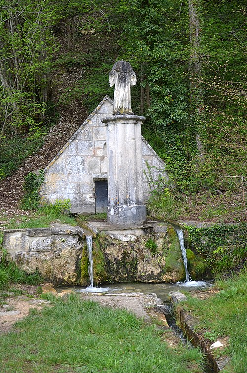 Photo - Fontaine Saint-Gauthier, à Commissey