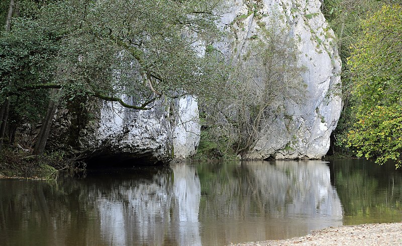 File:Aiguilles de Chaleux R04.jpg