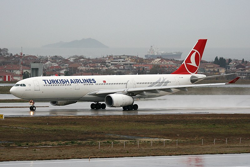 File:Airbus A330-343E, Turkish Airlines JP7294006.jpg