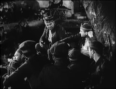 Plik:All Quiet On The Western Front trailer (1930).webm