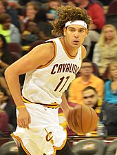 Anderson Varejao, at 30, still gives the Cleveland Cavaliers