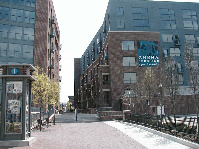 File:Arena District 01.jpg