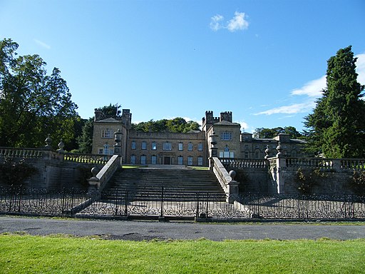 Aske Hall - geograph.org.uk - 2237262