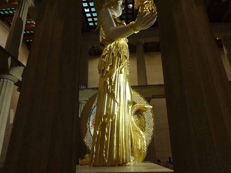 File:Athena Parthenos (Nashville) side 2.JPG