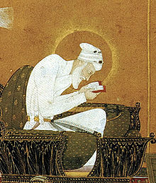 Emperor Aurangzeb, who memorised the Quran, with the help of several Arab and Iraqi scholars compiled the Fatawa-e-Alamgiri Aurangzeb moguln.jpg