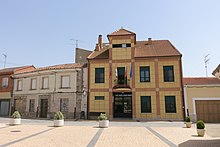 Ayuntamiento de Santa Elena de Jamuz.jpg