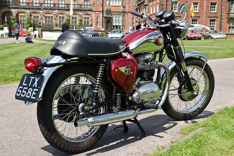 File:BSA A65T Thunderbolt (1967) - 8962011503.jpg