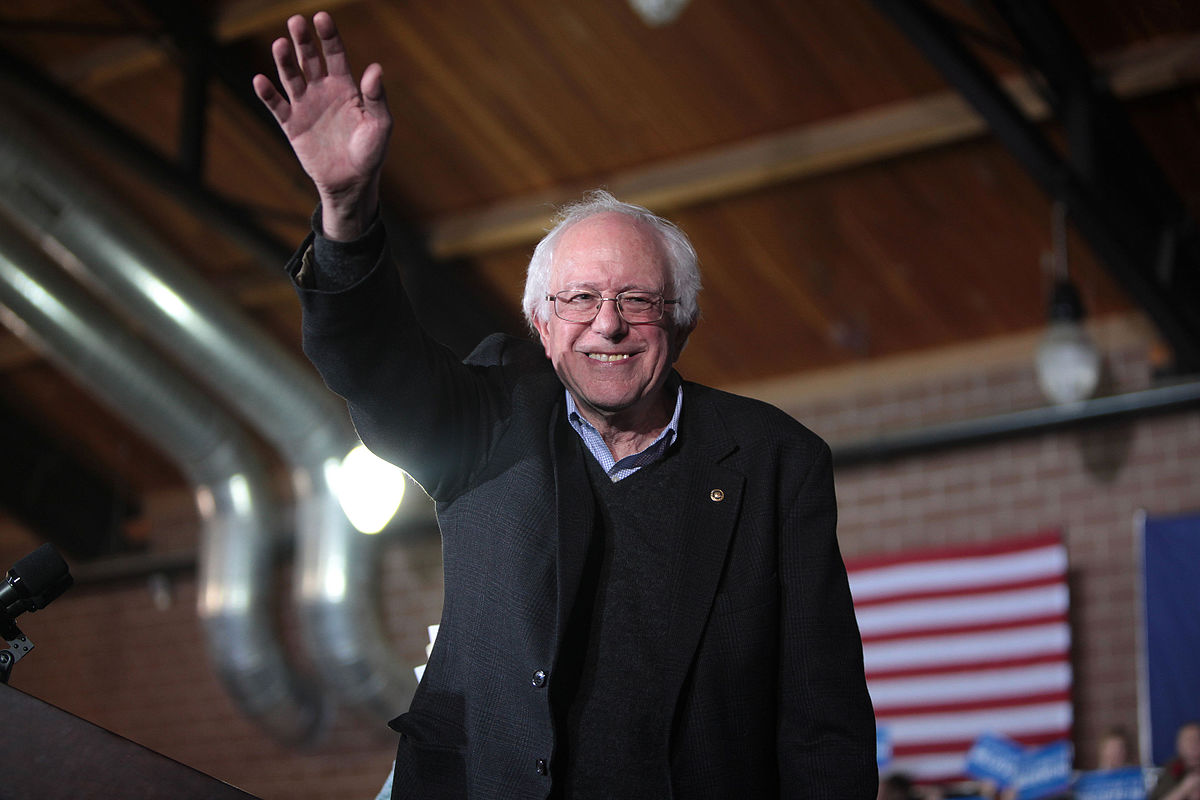 Bernie Sanders in Des Moines, Iowa by Gage Skidmore.jpg