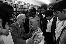 Bill Peet signing autographs.jpg