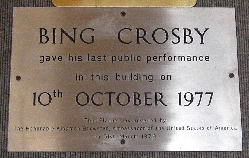 File:Bing Crosby Last Performance Plaque.jpg