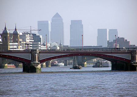 Blackfriars.road.bridge.arp.750pix