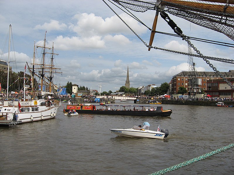 File:Bristol harbour festival.jpg