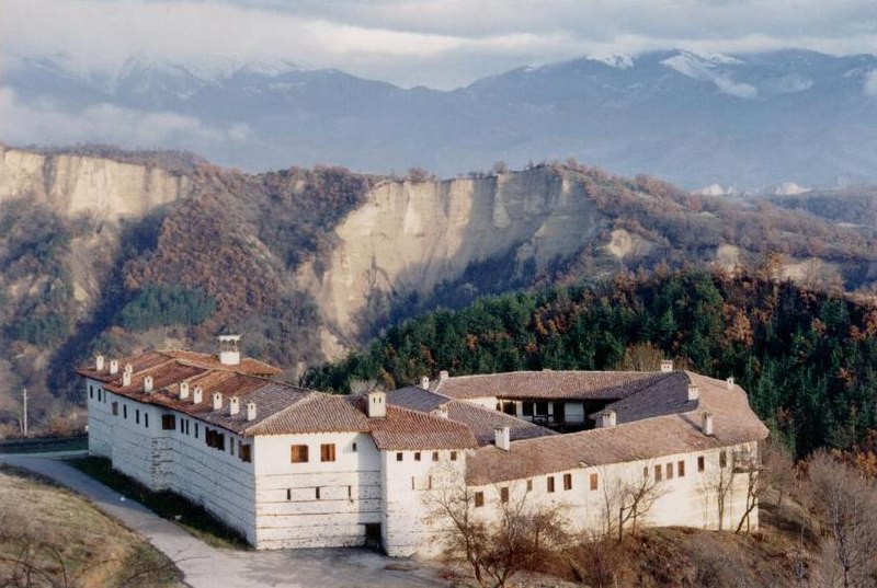 File:Bulgarien-Roschen-2-1996.jpg