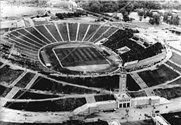 Bundesarchiv Bild 183-40000-0065, Leipzig, Zentralstadion (Bruno-Plache-Stadion) .jpg