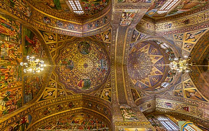 Vista do teto da catedral apostólica armênia de Vank, ou de São Salvador, em Isfahan, Irã. (definição 8 623 × 5 416)