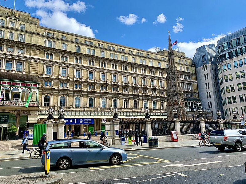 File:Charing Cross Station 2020 front.jpg