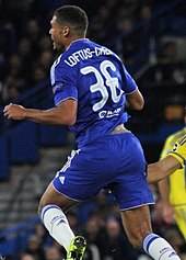 Loftus-Cheek playing for Chelsea in 2015 Chelsea Vs Maccabi Tel-Aviv (20870303164) (cropped).jpg