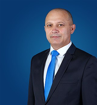 <span class="mw-page-title-main">Constantin-Daniel Cadariu</span> Romanian politician