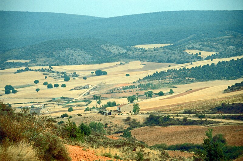 File:Covarrubias-12-Landschaft-2001-gje.jpg