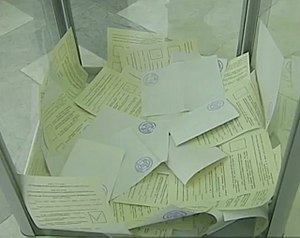 Crimean status referendum Ballots.jpg