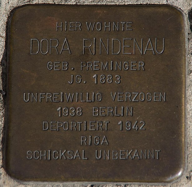 File:Dora Rindenau Stolperstein Luckenwalde.jpg