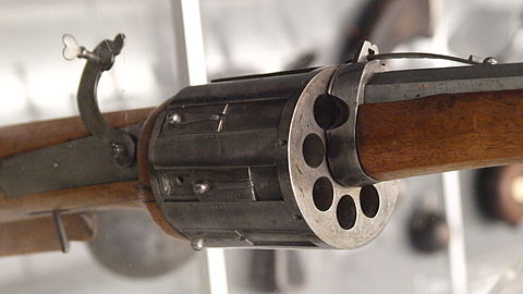 shotgun revolver pistol