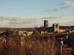 Sikt av Durham Cathedral och Castle