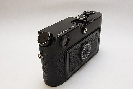 Early Leica M6 black dot
