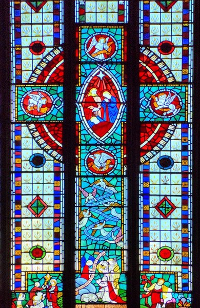 File:East Window Detail, St Leonard's Church - geograph.org.uk - 4467834.jpg