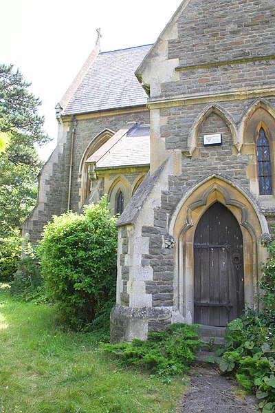 File:East end of Christ Church (geograph 4079972).jpg