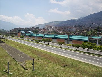 Archivo:Estación_Caribe.JPG