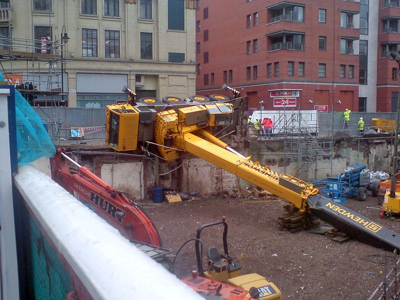 File:Fallen Mobile Crane - Manchester, England - March 2009.jpg