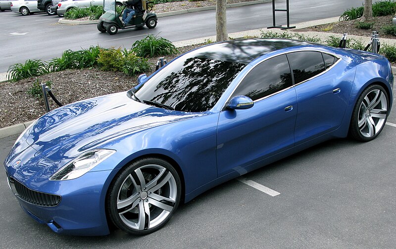 800px-Fisker_Karma.jpg