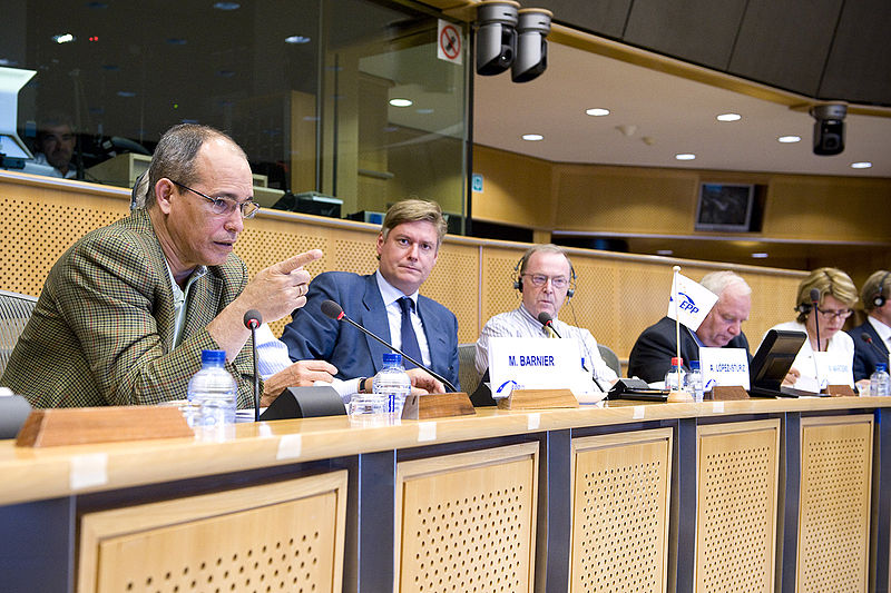 File:Flickr - europeanpeoplesparty - EPP Political Assembly 13 September 2010 (9).jpg